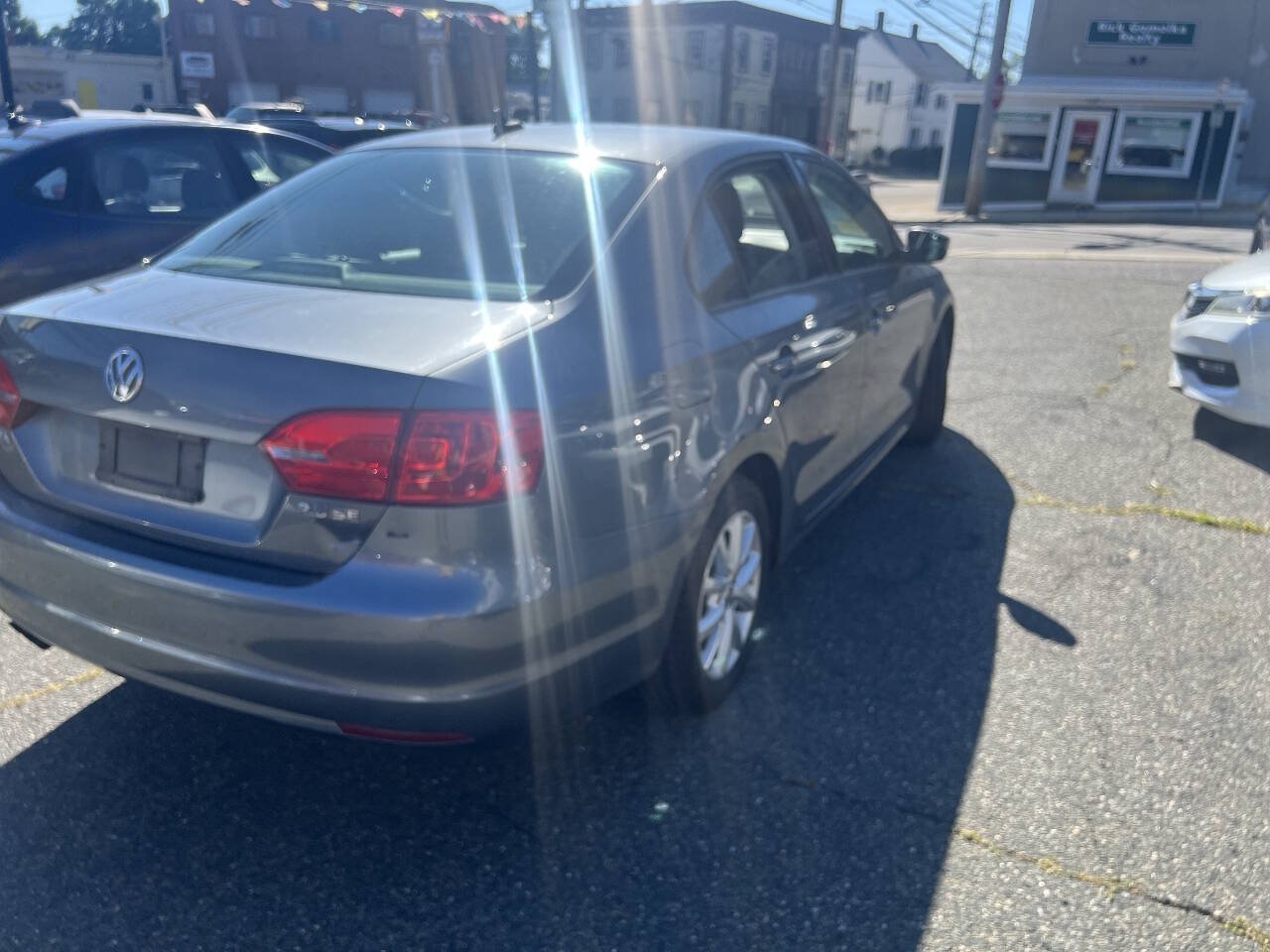 Used 2012 Volkswagen Jetta SE FWD image 7