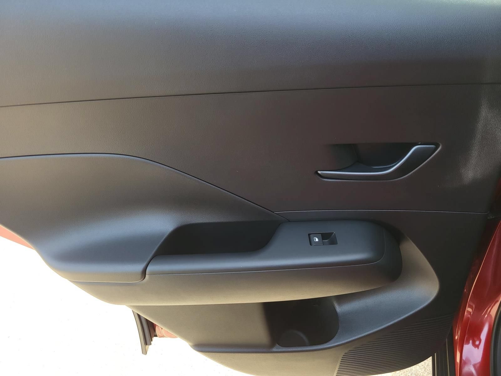 New 2026 Hyundai Kona SE FWD image 9