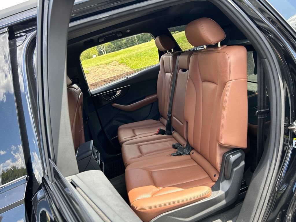 Used 2021 Audi Q7 3.0T Prestige AWD/4WD image 44