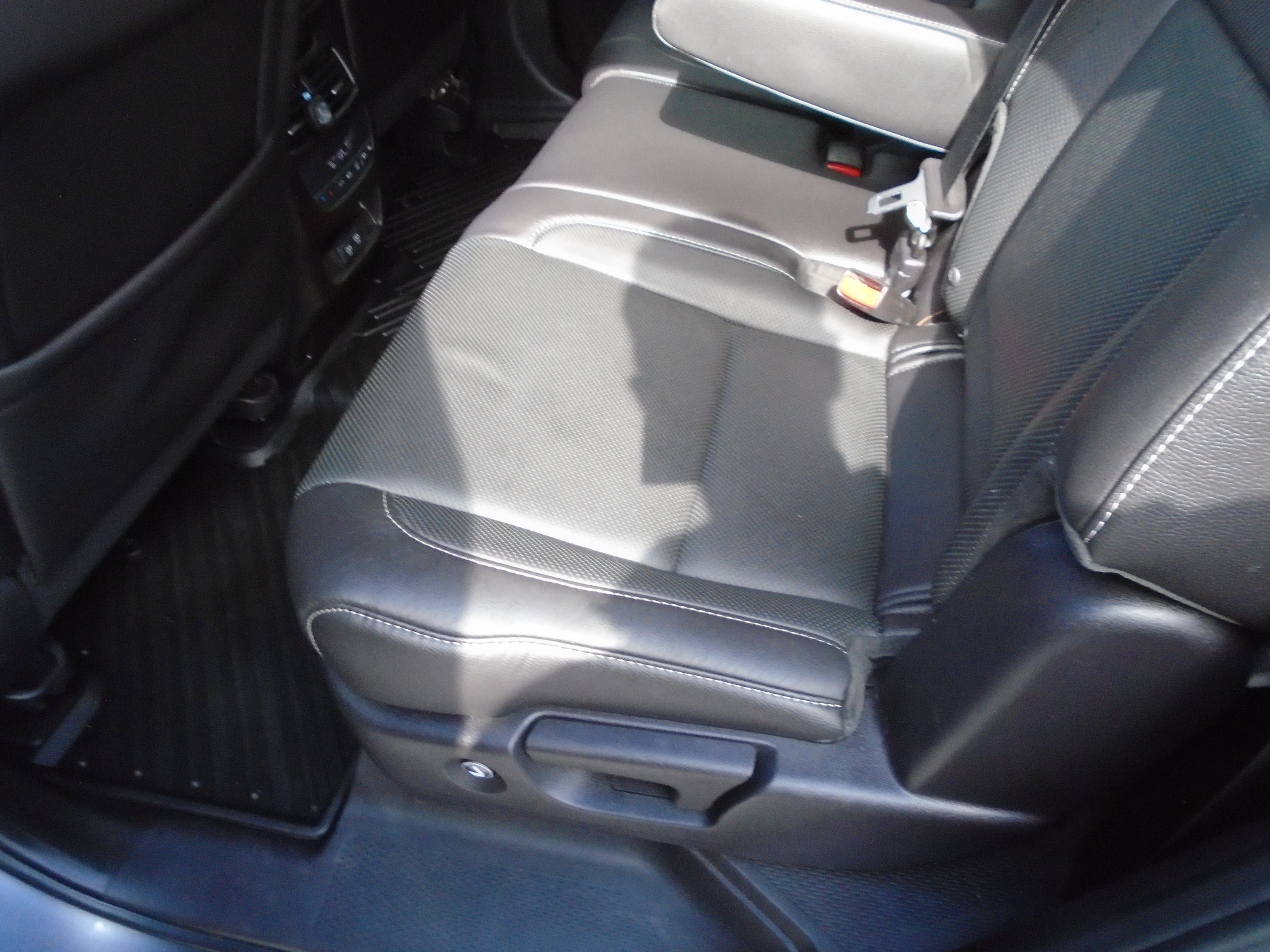 Used 2020 Acura MDX w/ Technology Package AWD/4WD image 45