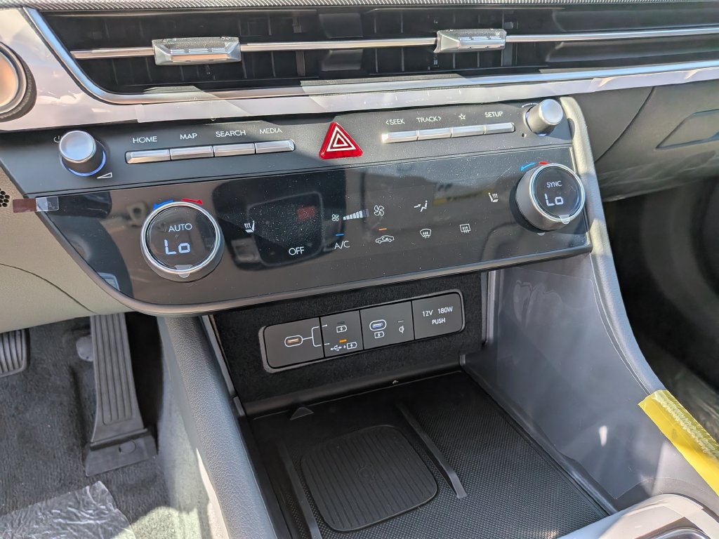 New 2026 Hyundai Sonata SEL FWD image 20