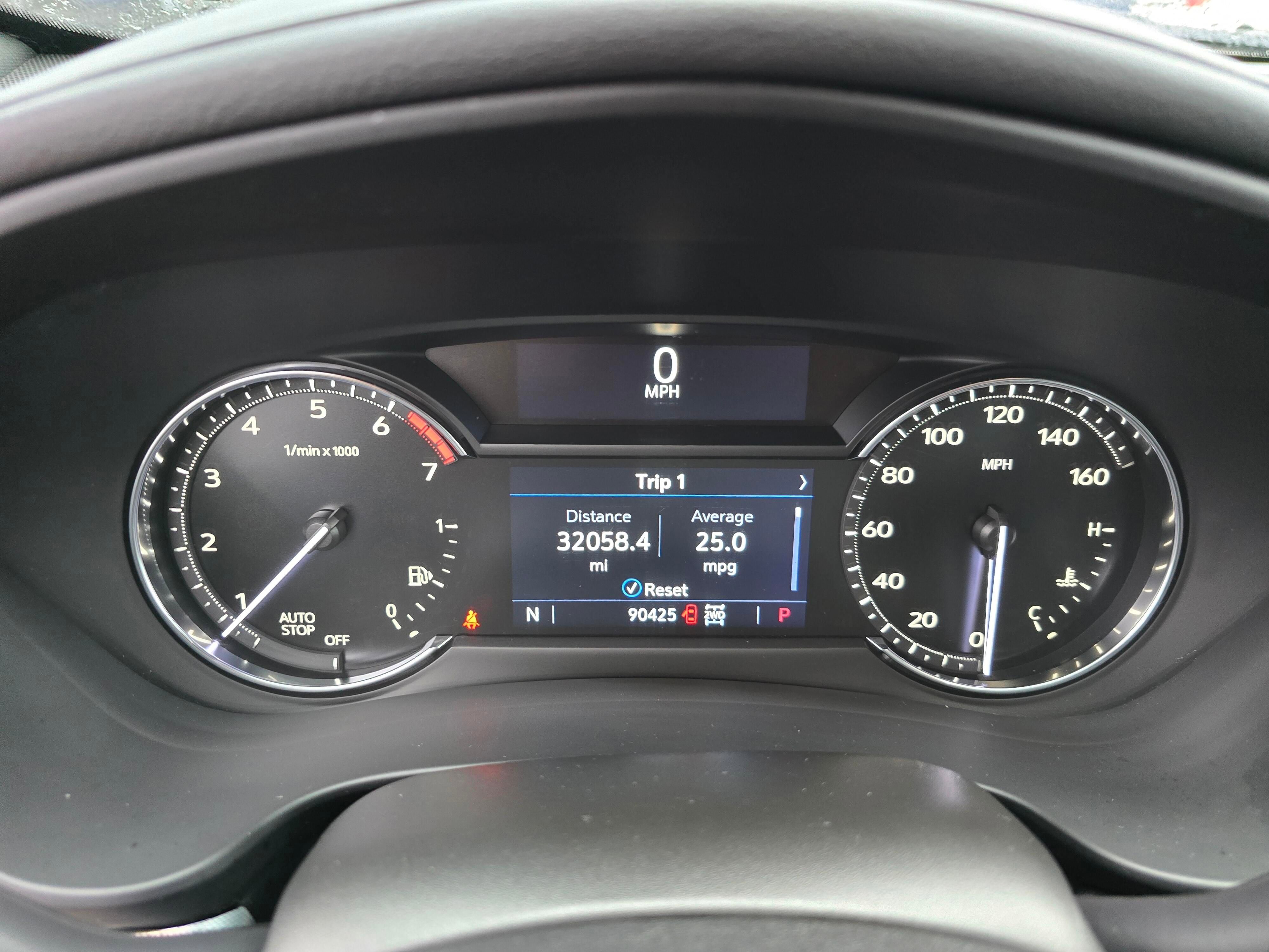 Used 2020 Cadillac XT4 Premium Luxury image 14