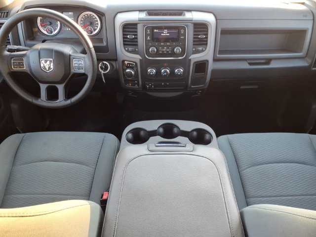 Used 2017 RAM 1500 Express AWD/4WD image 8