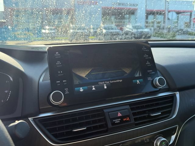 Used 2018 Honda Accord EX image 24