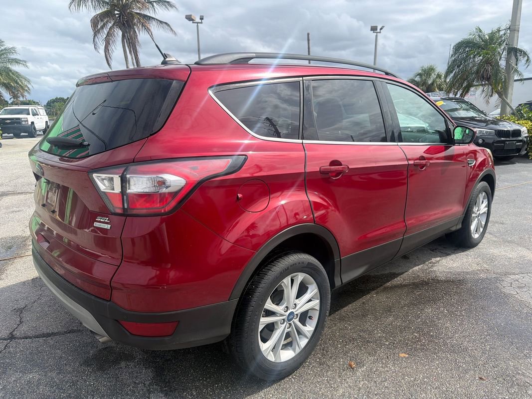 Used 2018 Ford Escape SEL FWD image 15