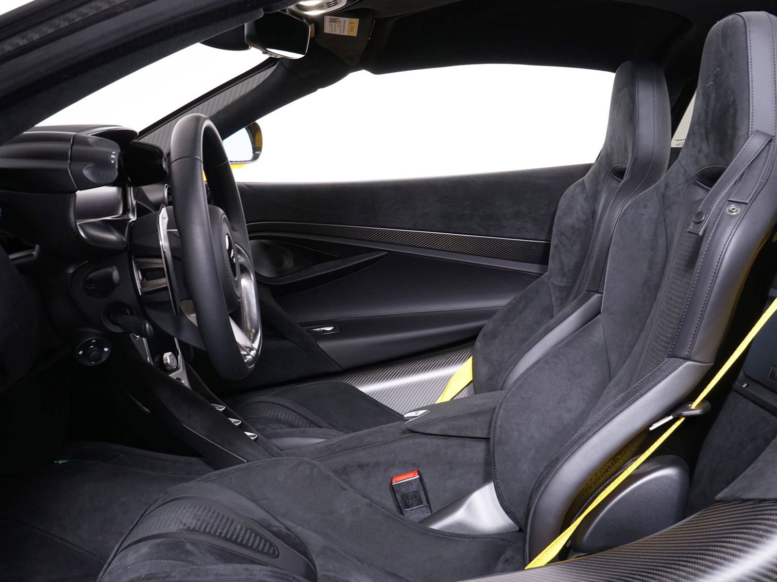 Used 2024 McLaren 750S image 4
