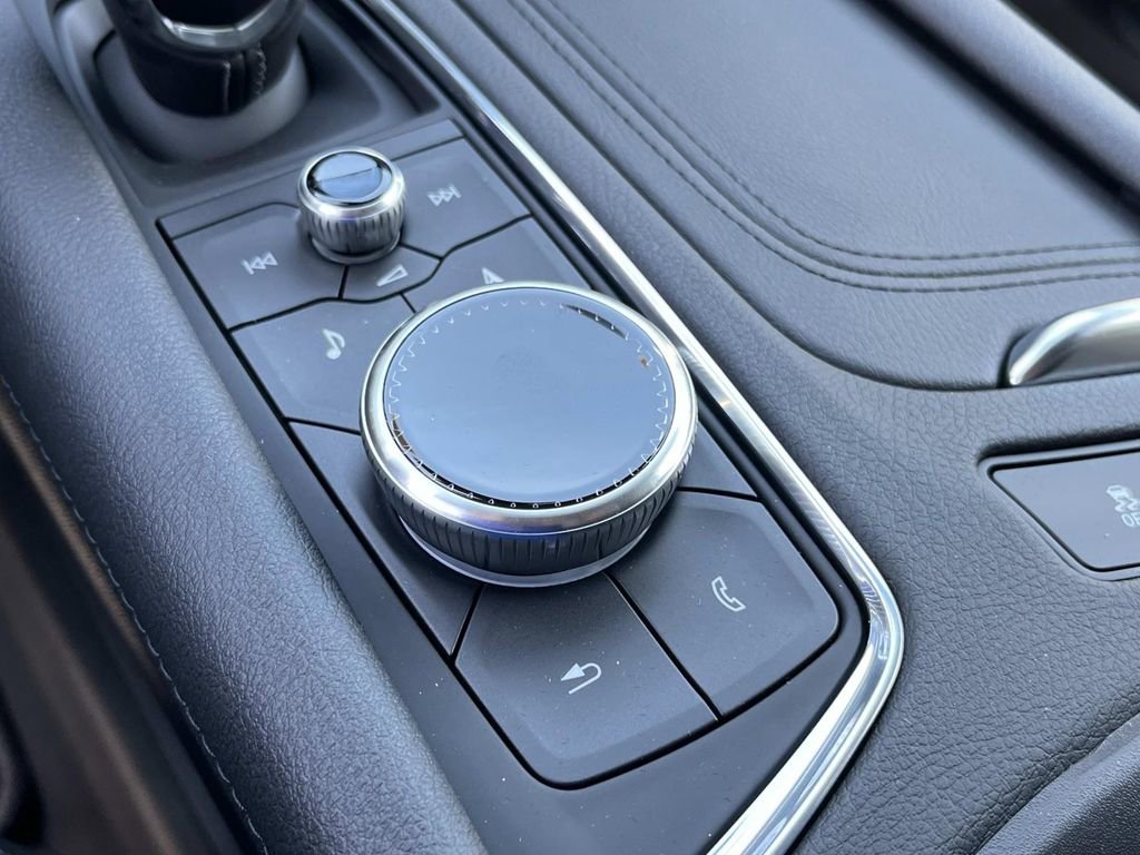 New 2025 Cadillac XT5 Premium Luxury image 36