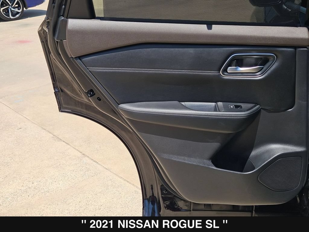 Used 2021 Nissan Rogue SL w/ Premium Package FWD image 18