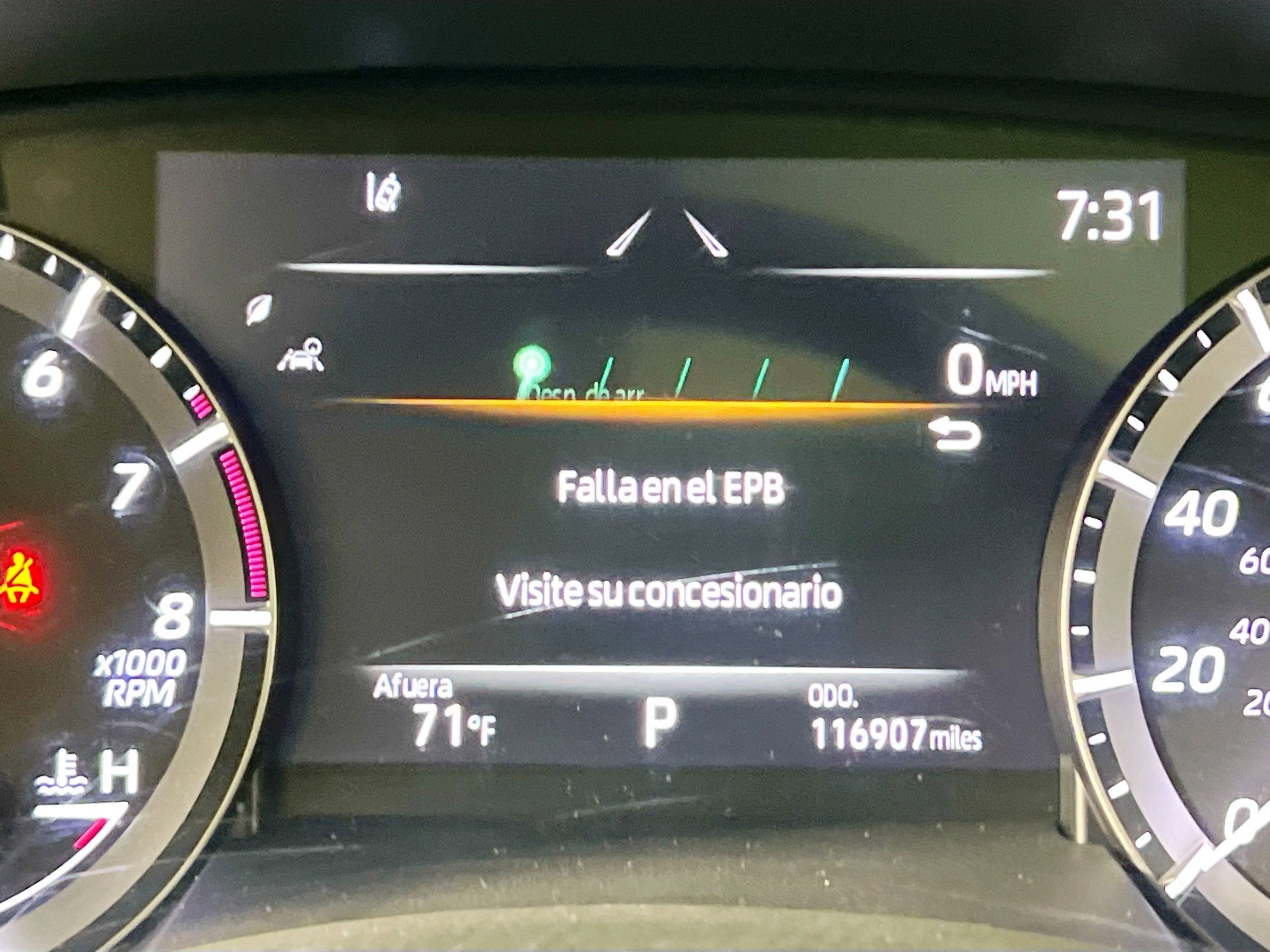 Used 2020 Toyota Highlander XLE image 23