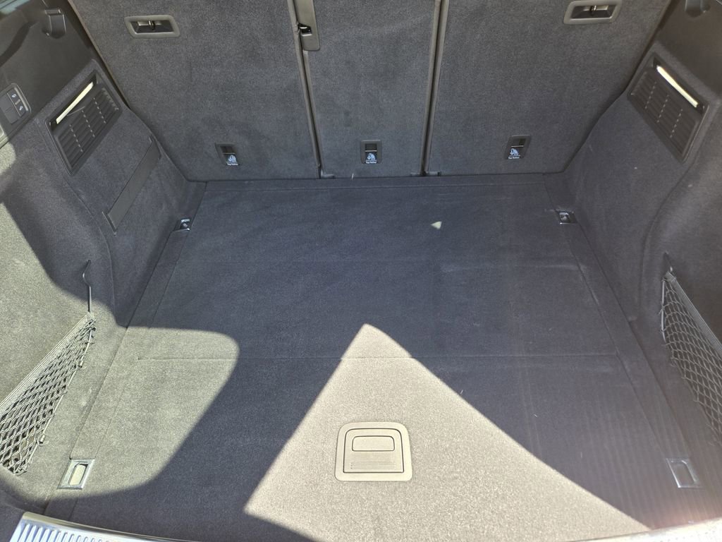 Certified 2024 Audi SQ5 Prestige image 42