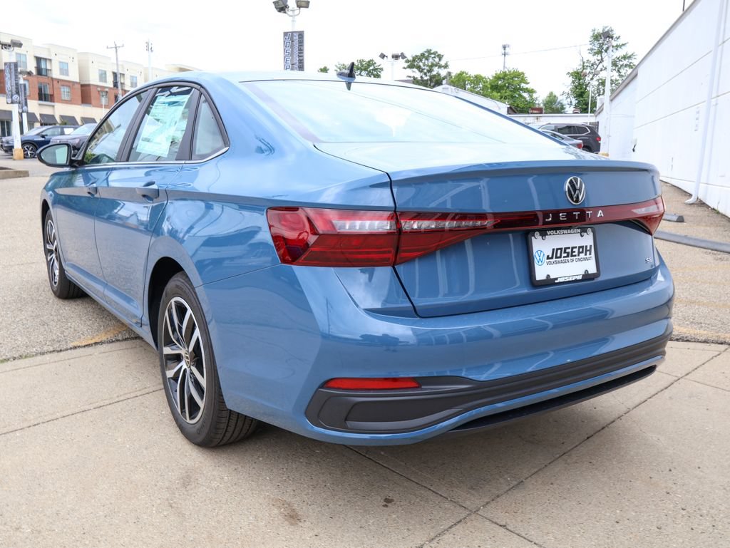New 2026 Volkswagen Jetta SE FWD image 3