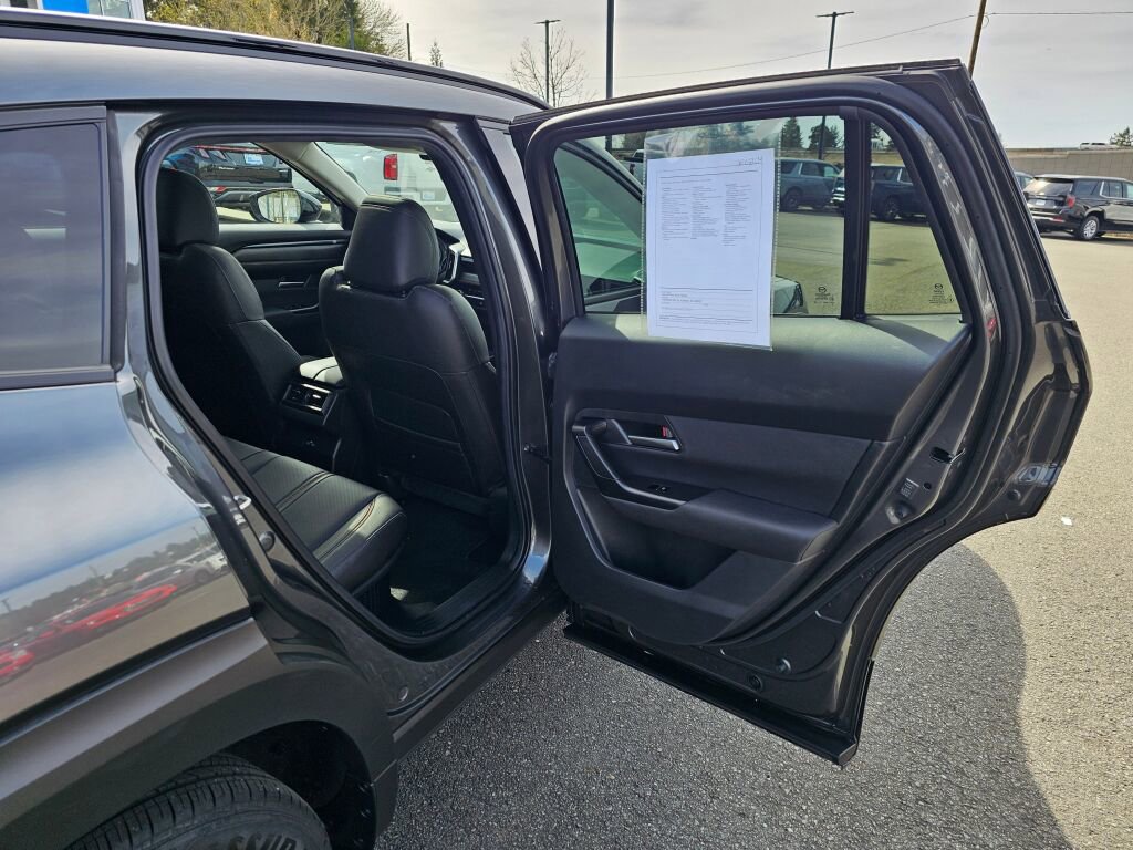 Used 2025 MAZDA CX-50 AWD 2.5 Hybrid w/ Premium Pkg image 27