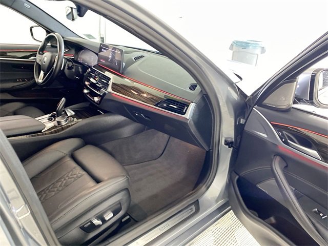 Used 2023 BMW 530i 530i w/ Premium Package image 36