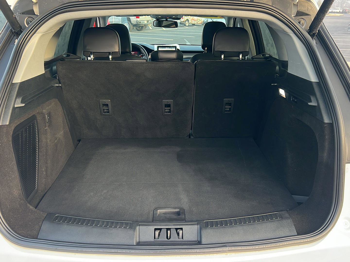 Used 2021 Lincoln Corsair AWD w/ Premium Package image 38