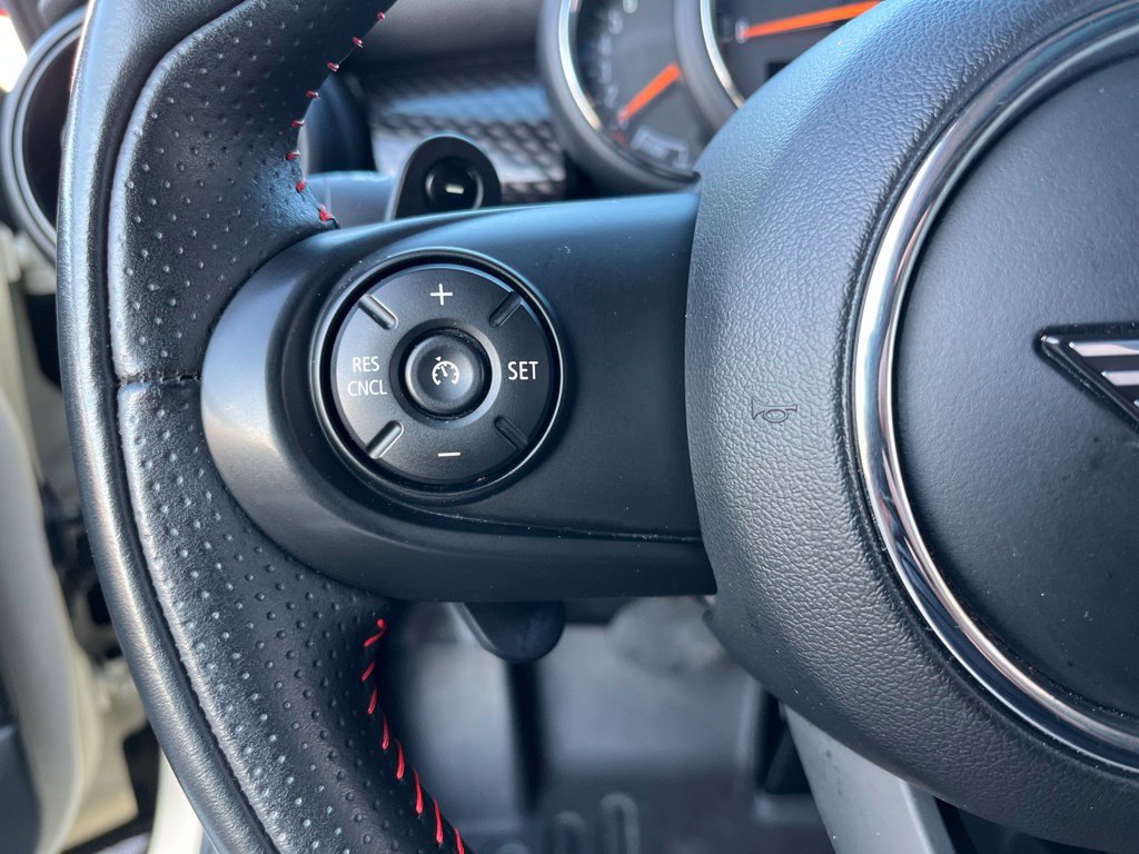 Used 2020 MINI Cooper S w/ Signature Upholstery Package FWD image 19
