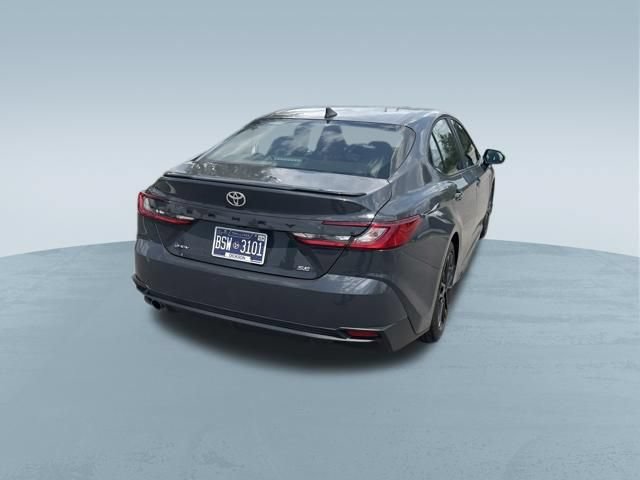 Used 2025 Toyota Camry SE FWD image 9
