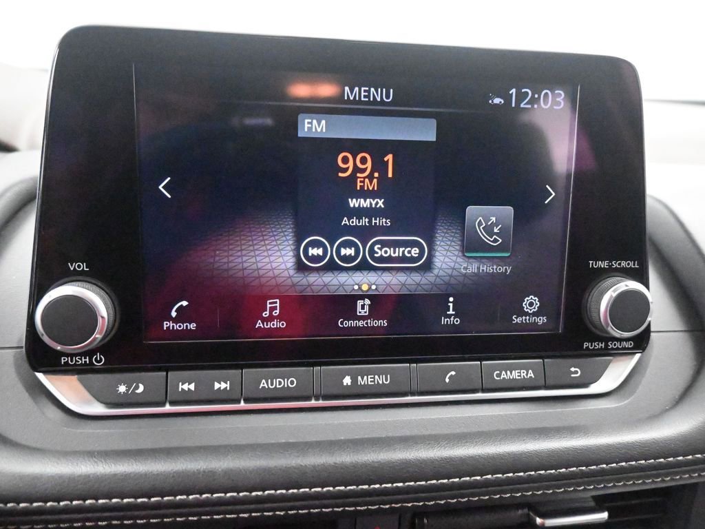 Used 2023 Nissan Rogue SV image 37