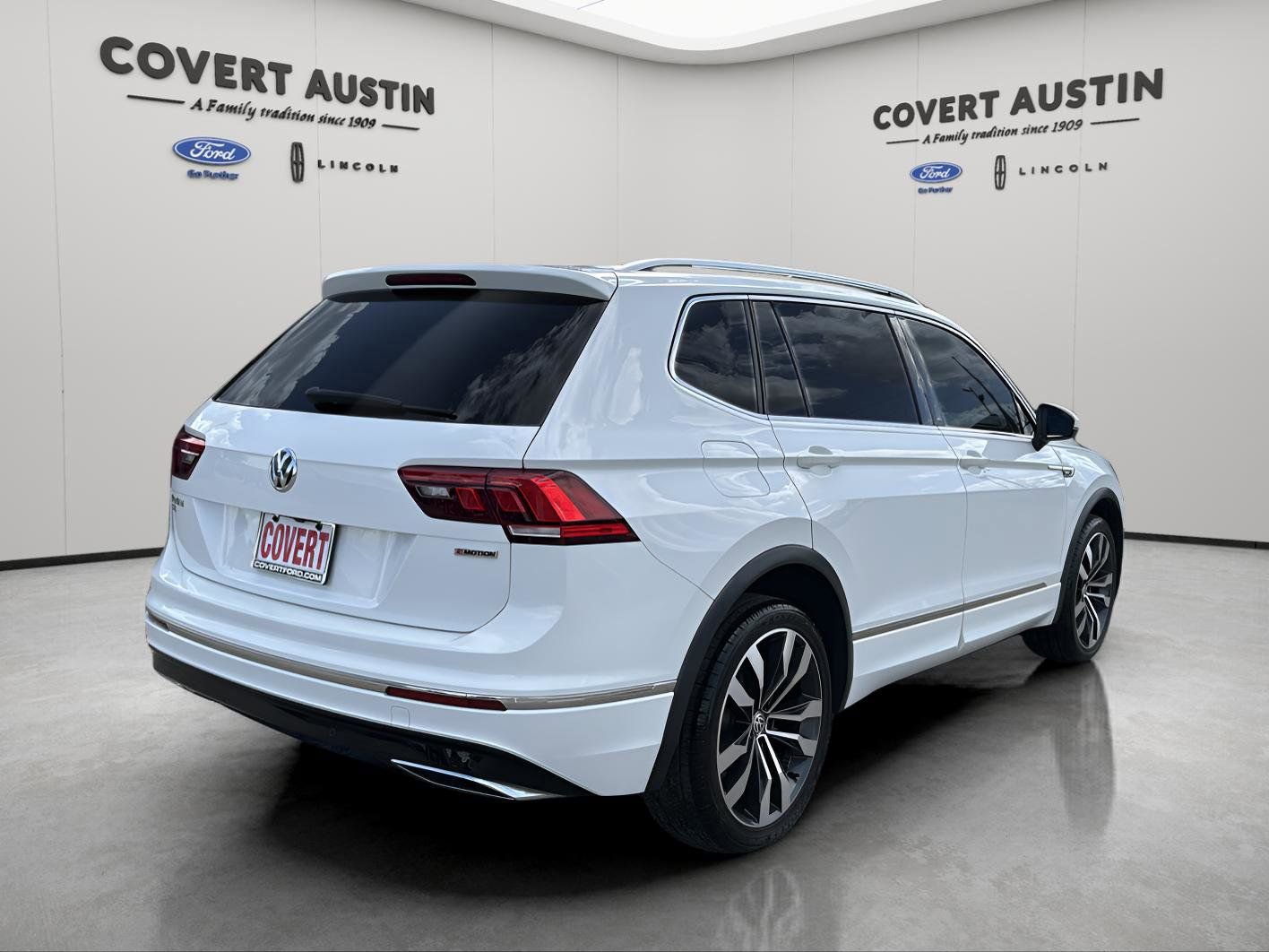 Used 2021 Volkswagen Tiguan SEL Premium R-Line image 5