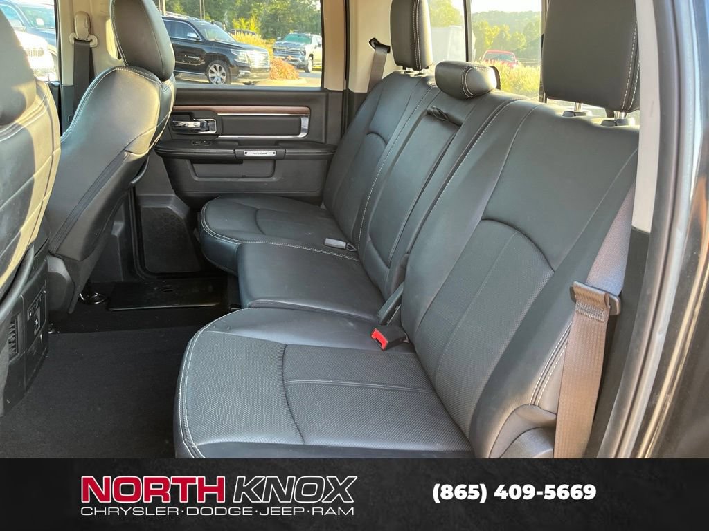 Used 2018 RAM 1500 Laramie w/ Convenience Group AWD/4WD image 9