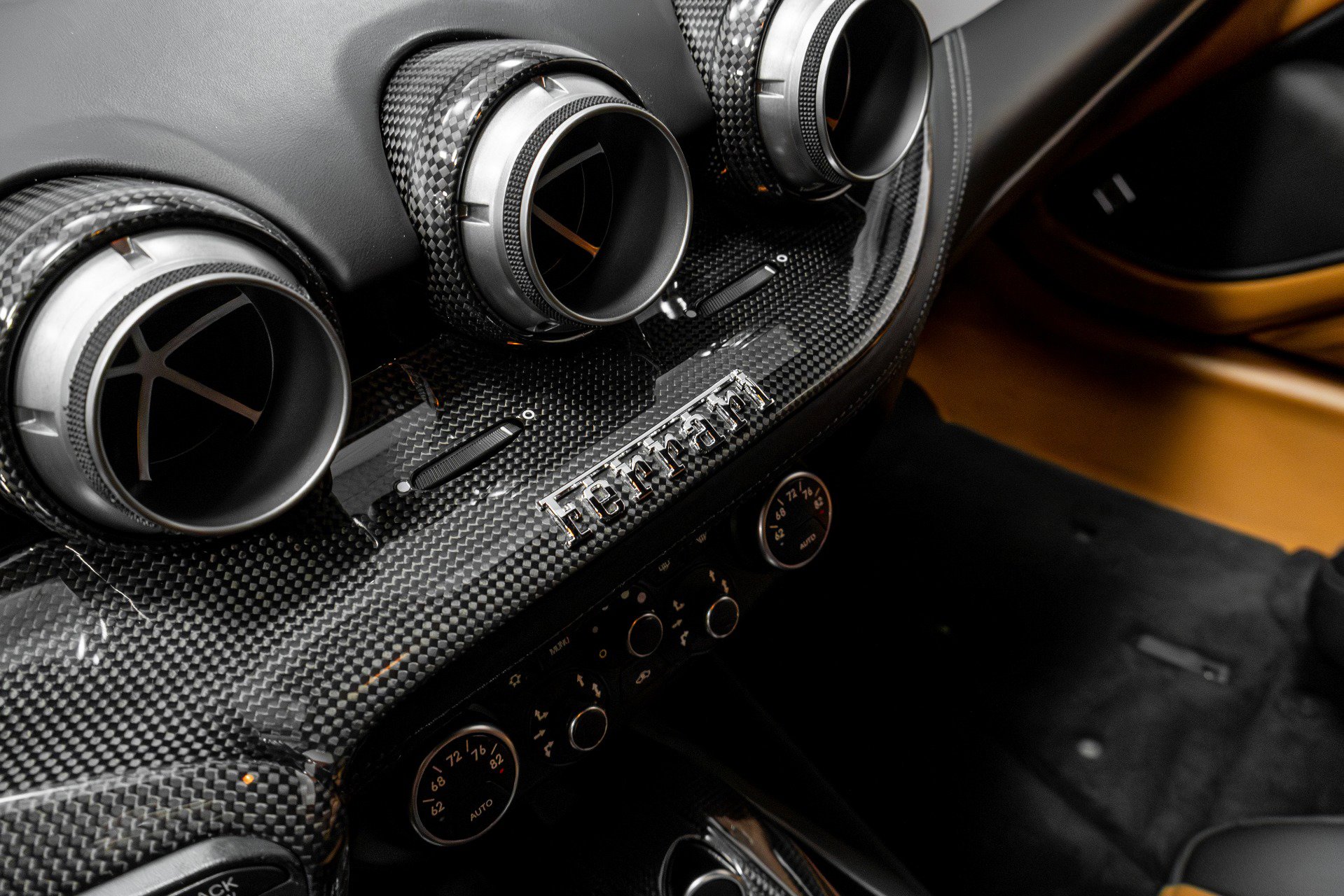 Used 2015 Ferrari F12 Berlinetta image 57