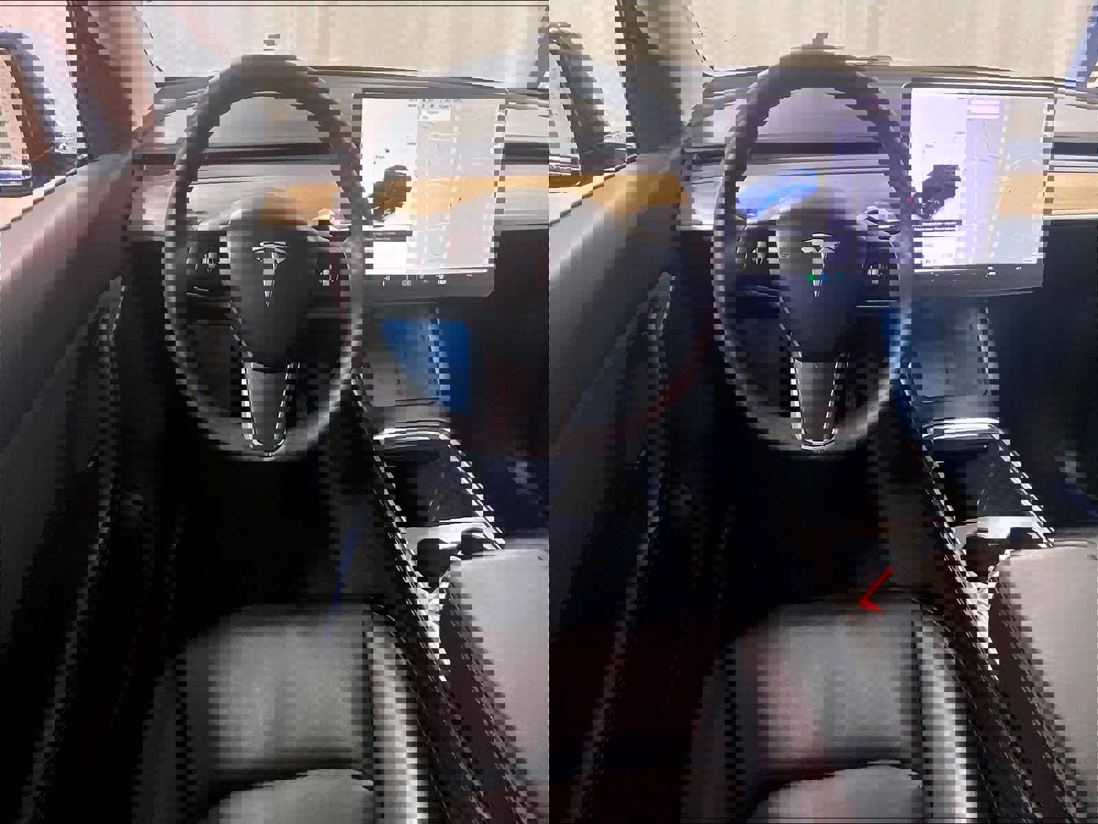 Used 2021 Tesla Model Y Long Range image 17