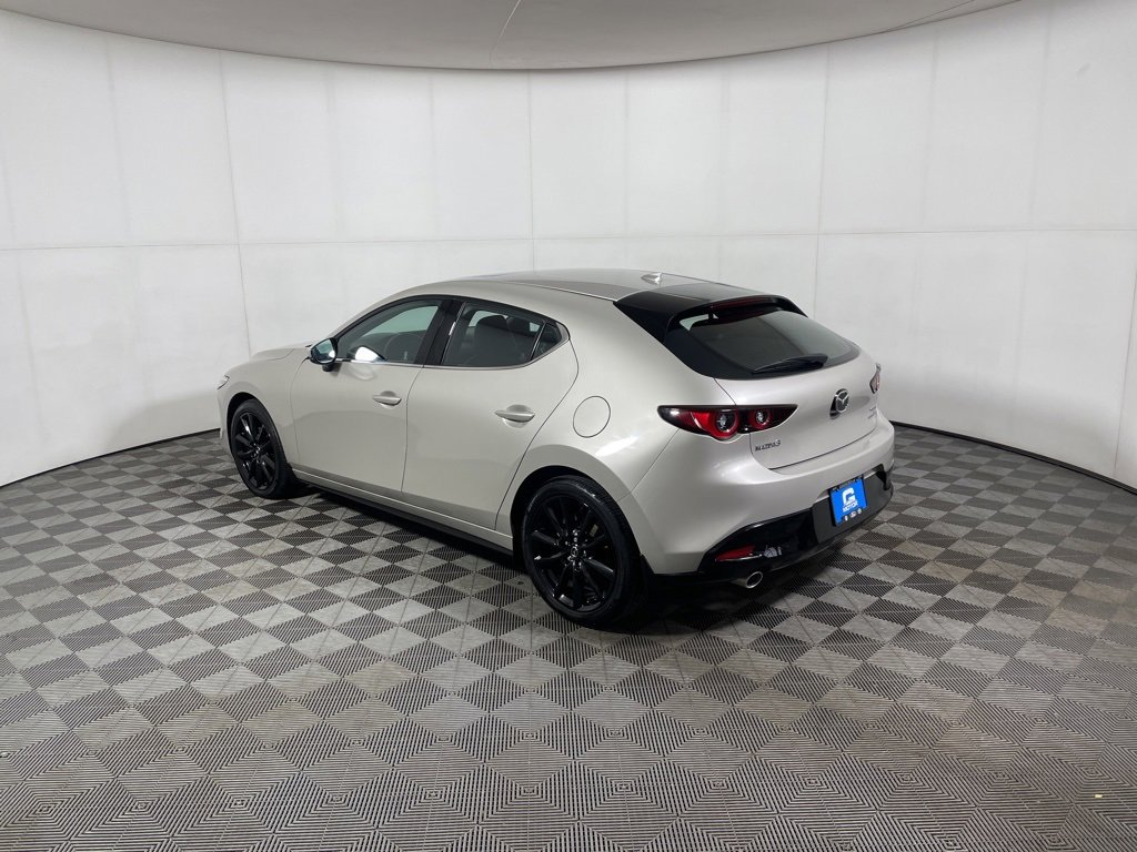 Used 2025 MAZDA MAZDA3 2.5 S Hatchback w/ Premium Pkg image 5