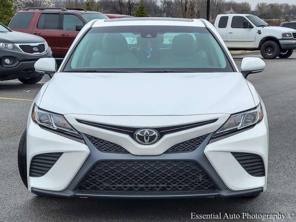 Used 2018 Toyota Camry SE w/ Audio Package image 4