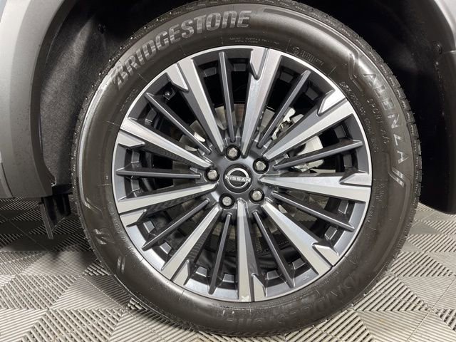 New 2026 Nissan Pathfinder Platinum w/ Accent Package image 12