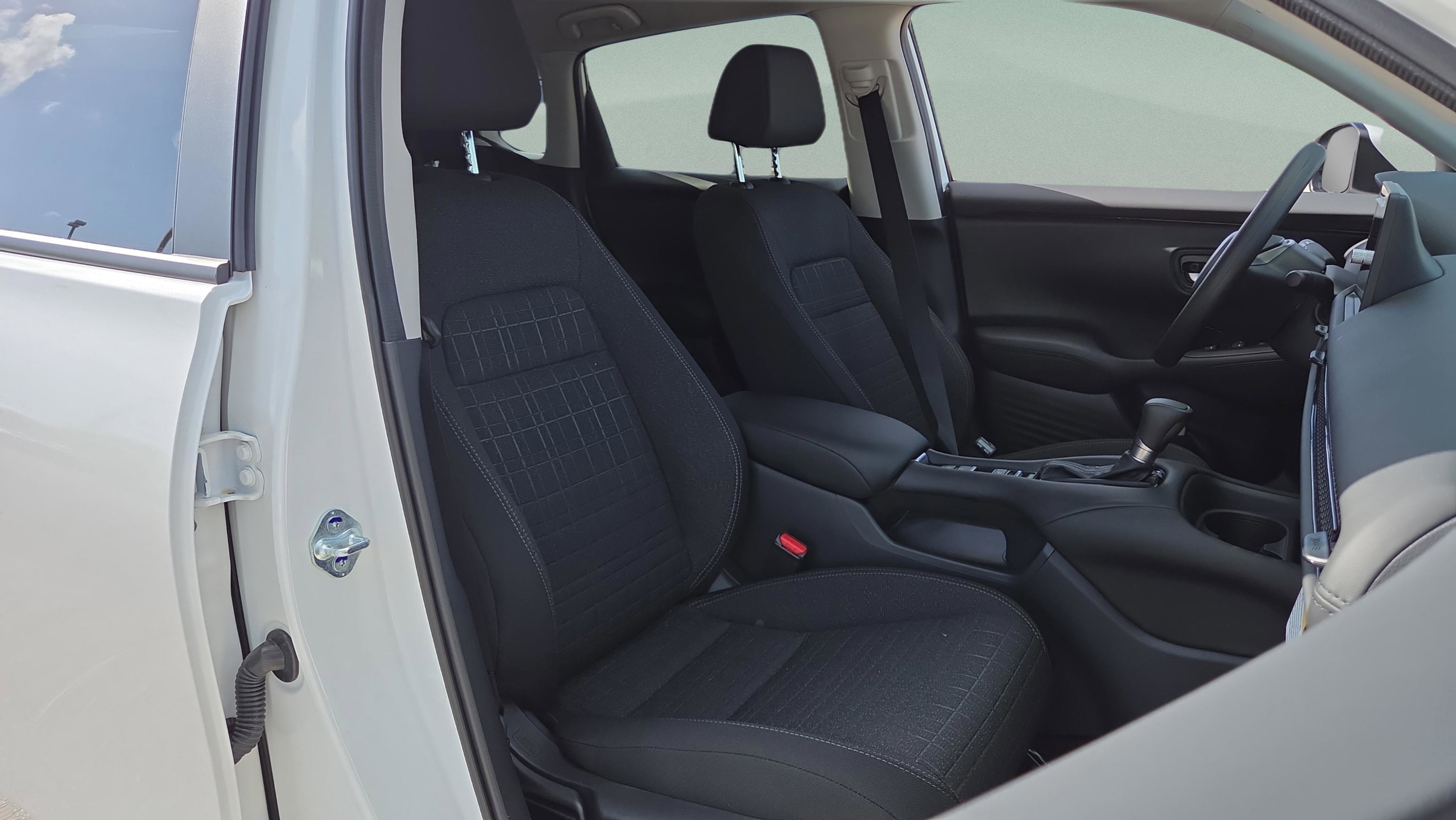 New 2026 Honda HR-V LX image 18