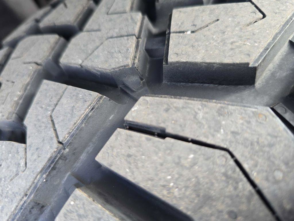 Used 2016 Jeep Wrangler Unlimited Sahara image 33