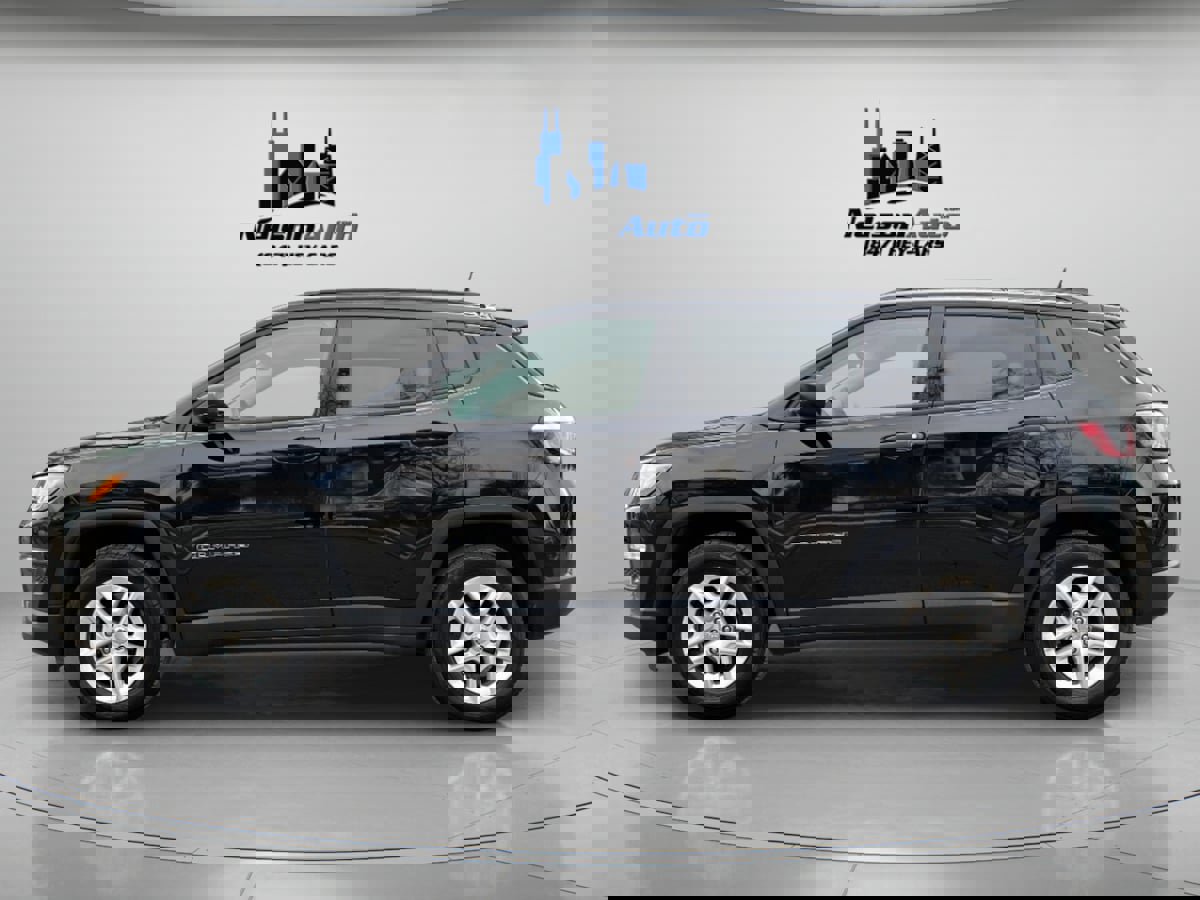 Used 2018 Jeep Compass Sport image 9