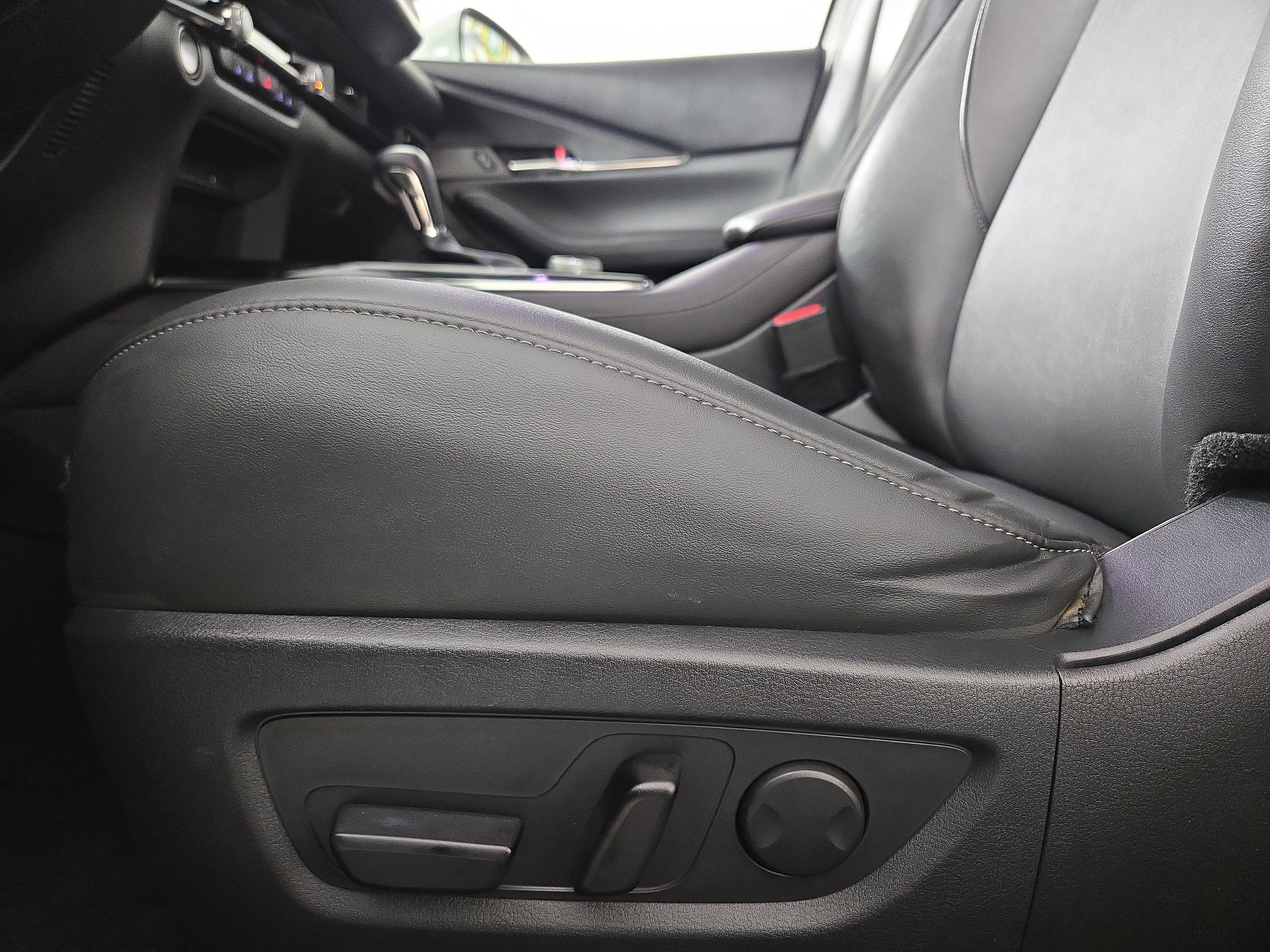 Certified 2021 MAZDA CX-30 AWD 2.5 S w/ Preferred Package image 31