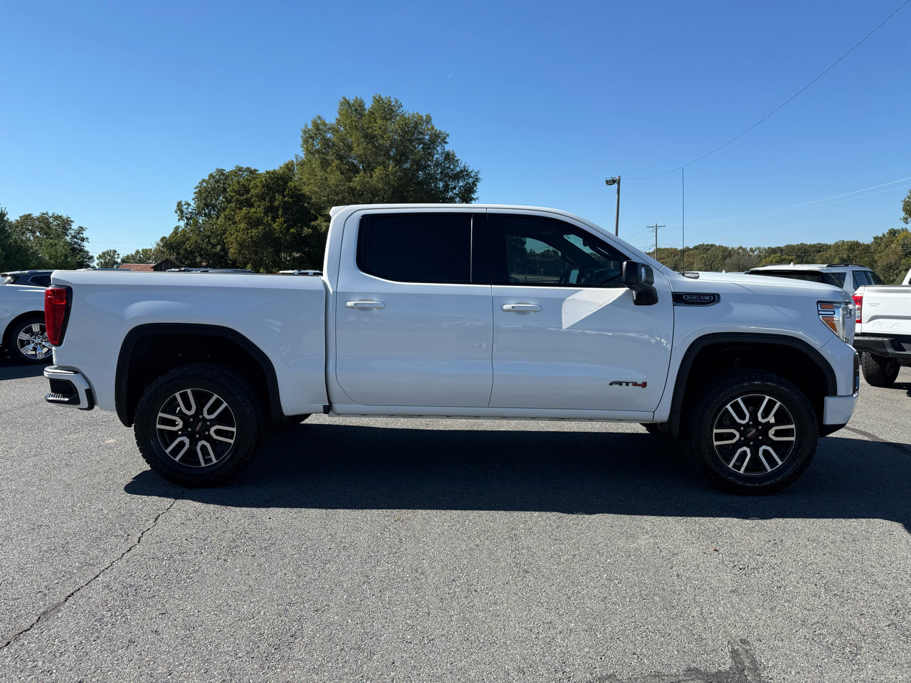 Used 2021 GMC Sierra 1500 AT4 w/ AT4 Value Package image 8