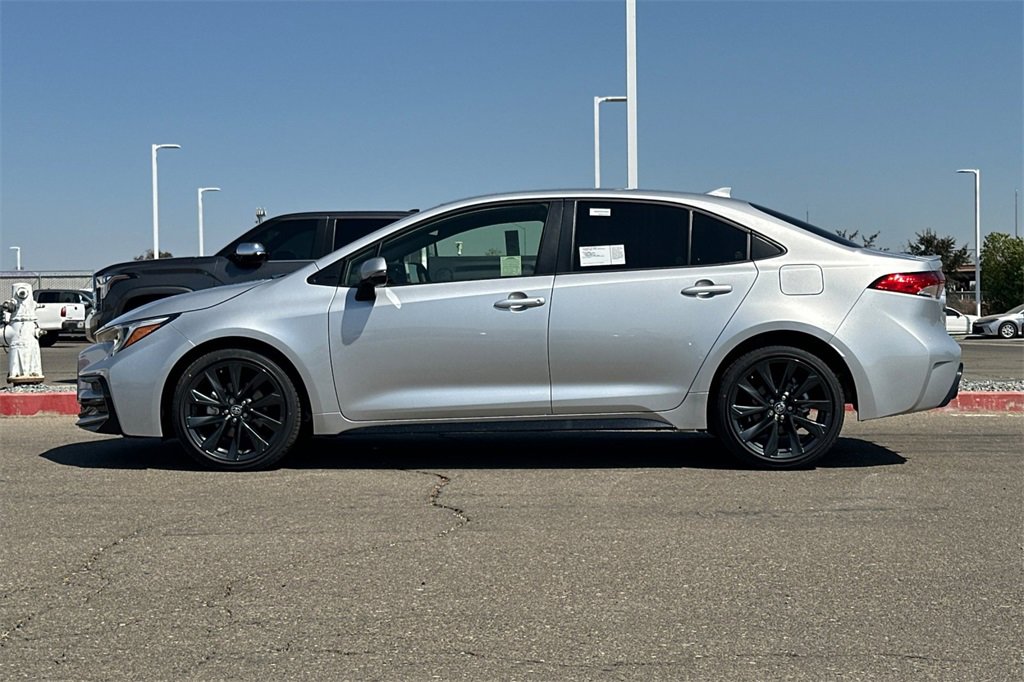 New 2026 Toyota Corolla SE image 7
