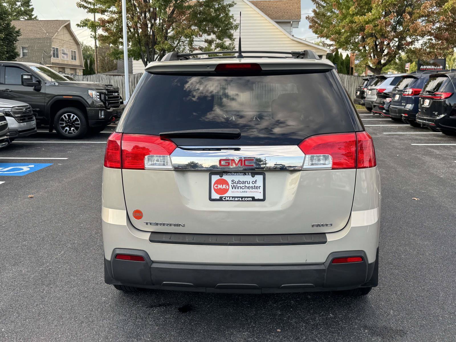 Used 2012 GMC Terrain SLE w/ Convenience Package AWD/4WD image 3