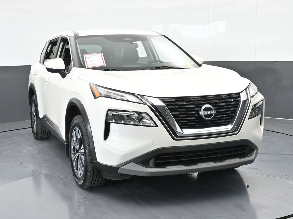Used 2023 Nissan Rogue SV image 9