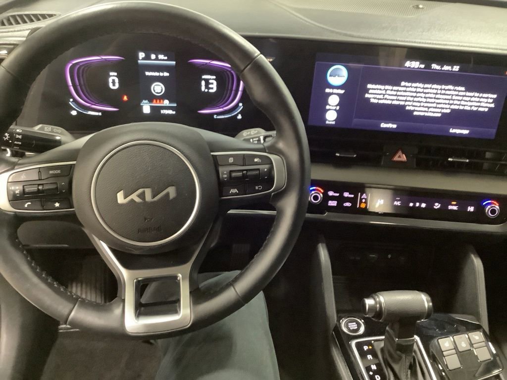 Certified 2023 Kia Sportage EX image 15