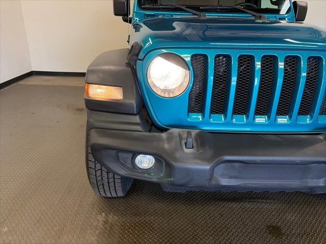 Used 2019 Jeep Wrangler Sport image 7