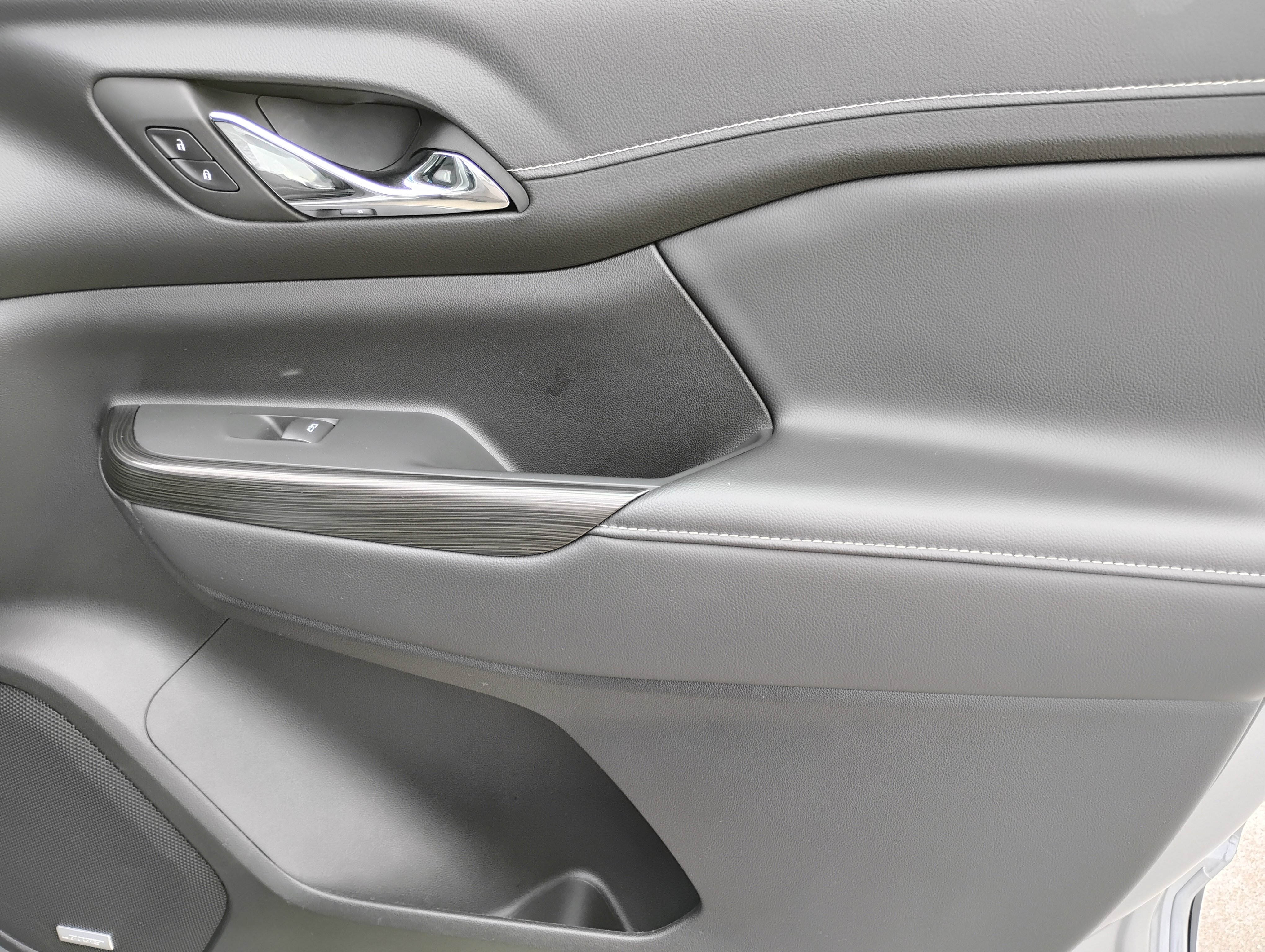 Used 2023 GMC Acadia SLT image 20