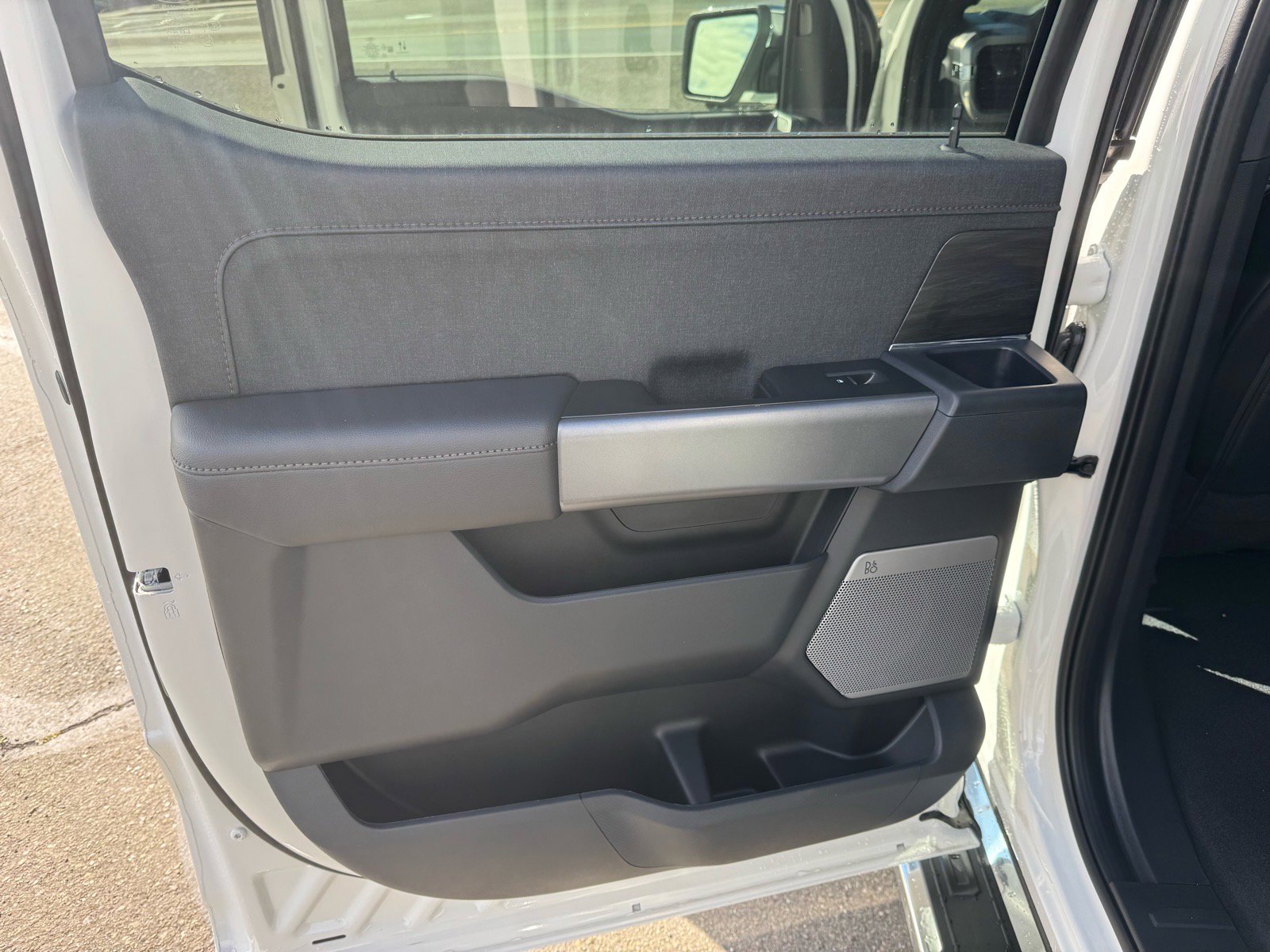 New 2026 Ford F150 Lariat w/ Equipment Group 501A Mid AWD/4WD image 14