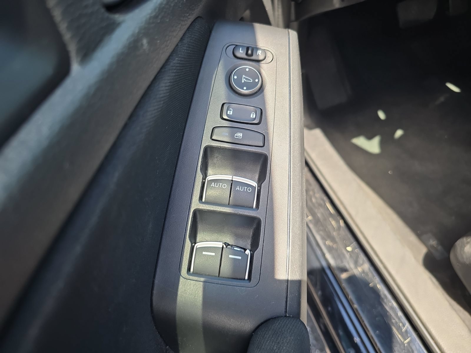 Used 2022 Honda Civic LX image 14
