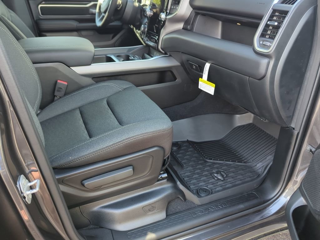 New 2026 RAM 1500 Big Horn AWD/4WD image 37