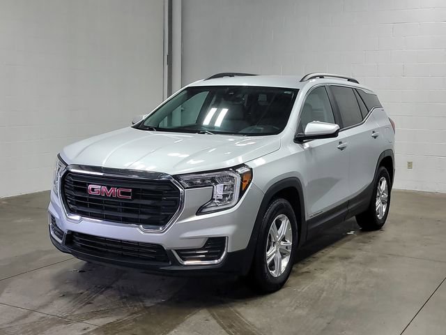 Used 2022 GMC Terrain SLE w/ Driver Convenience Package video 2