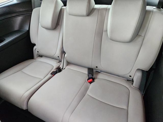 Used 2018 Honda Odyssey Elite image 35