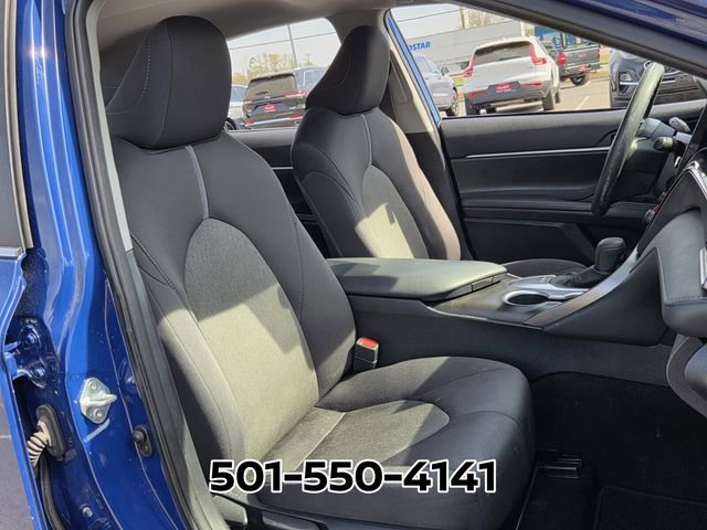 Used 2023 Toyota Camry LE image 17