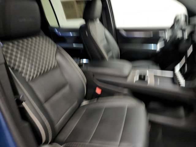 Used 2024 GMC Acadia Denali w/ Super Cruise Package FWD image 26