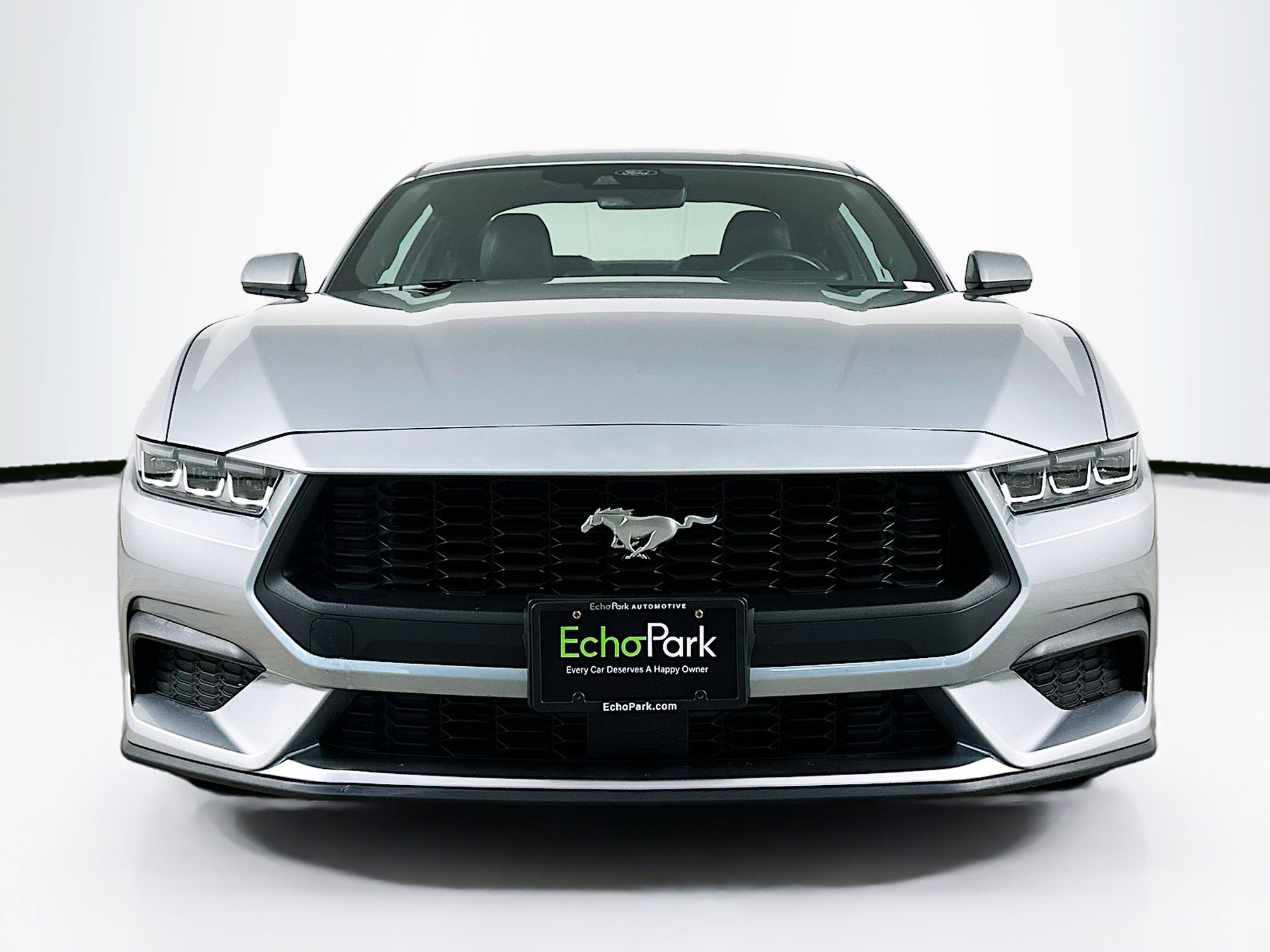 Used 2024 Ford Mustang Premium image 2