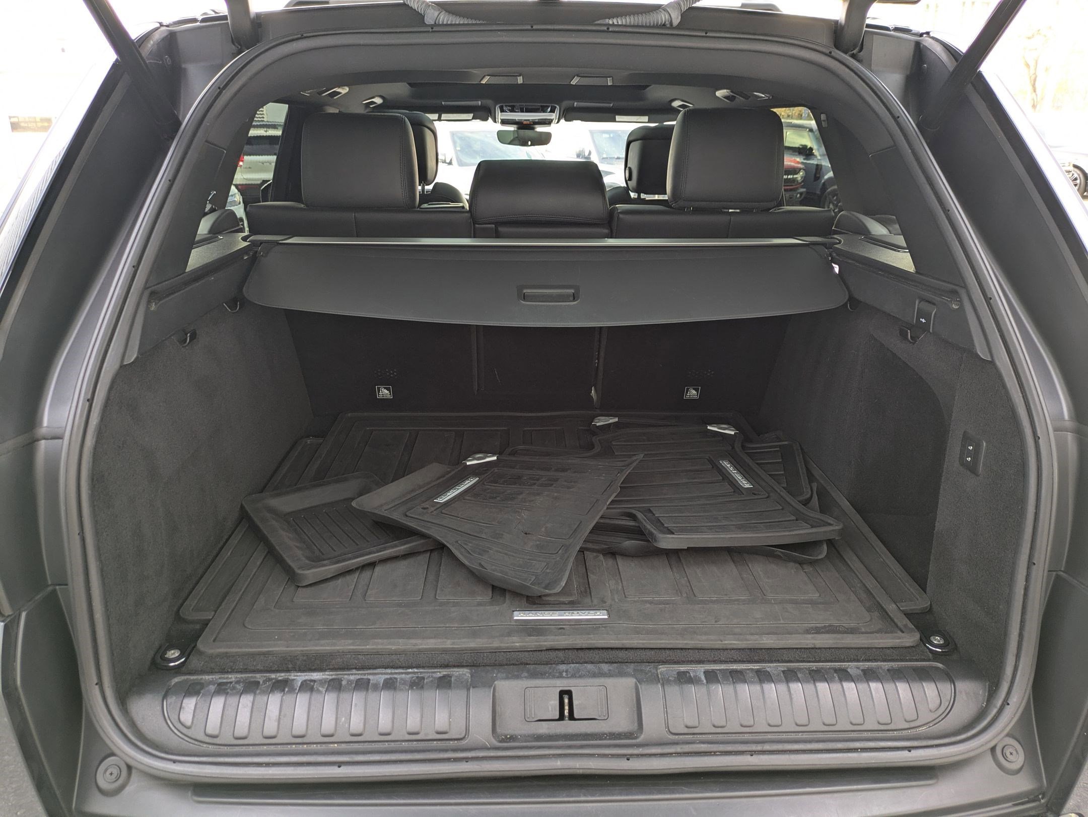 Used 2019 Land Rover Range Rover Sport HST image 27