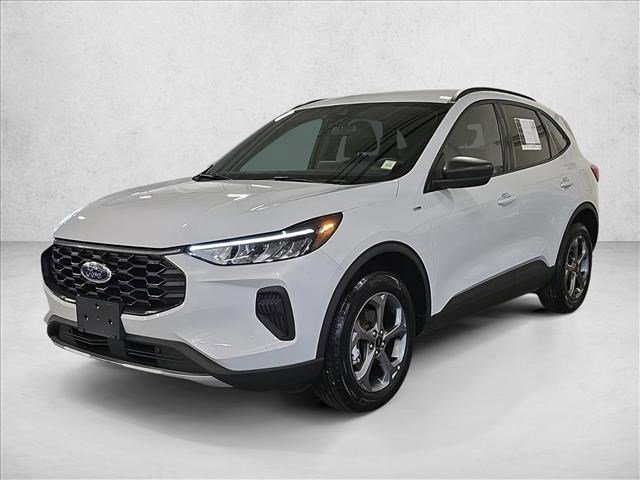 Used 2025 Ford Escape ST-Line image 1