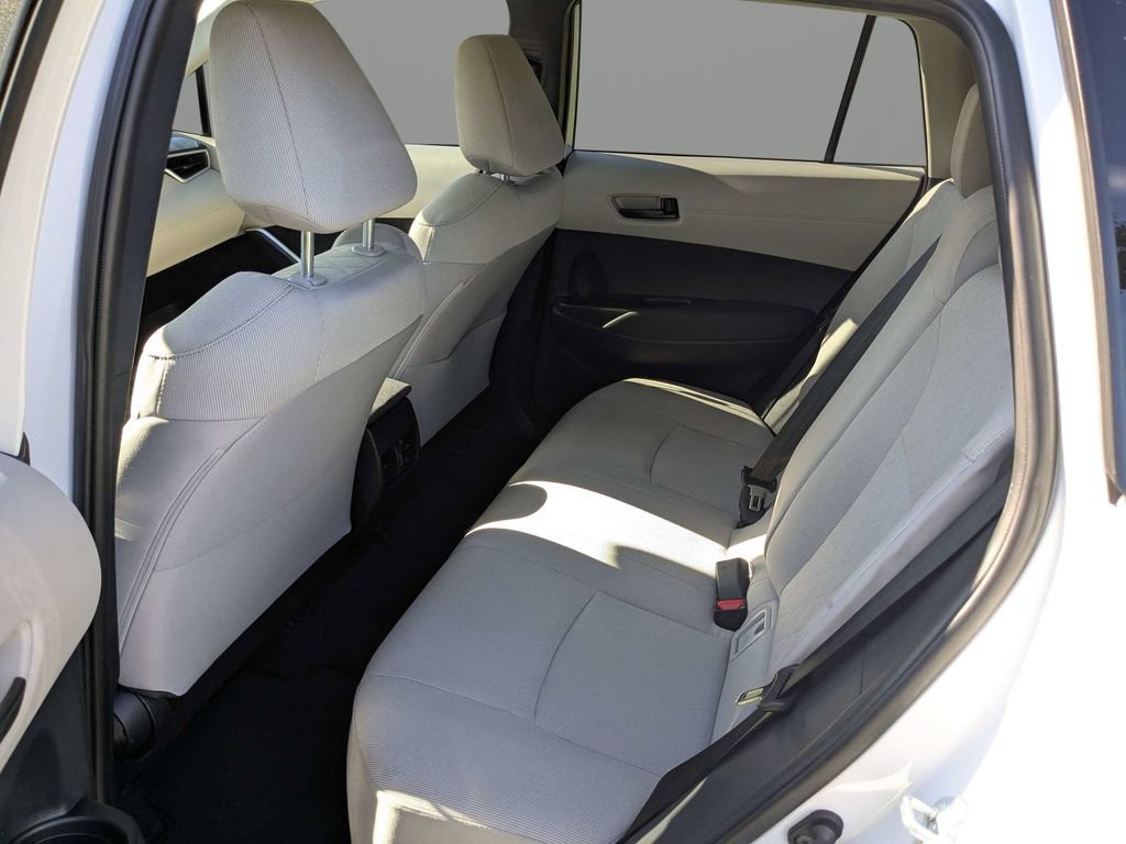 Used 2026 Toyota Corolla Cross LE FWD image 13